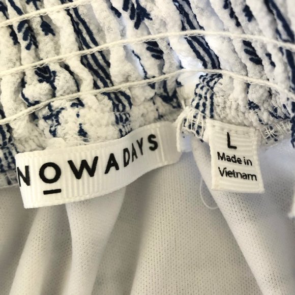 Flutter Sleeve Stripes & Arrows Top - Picture 6 of 12